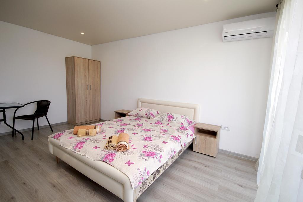 Victoria Apartment Sutomore